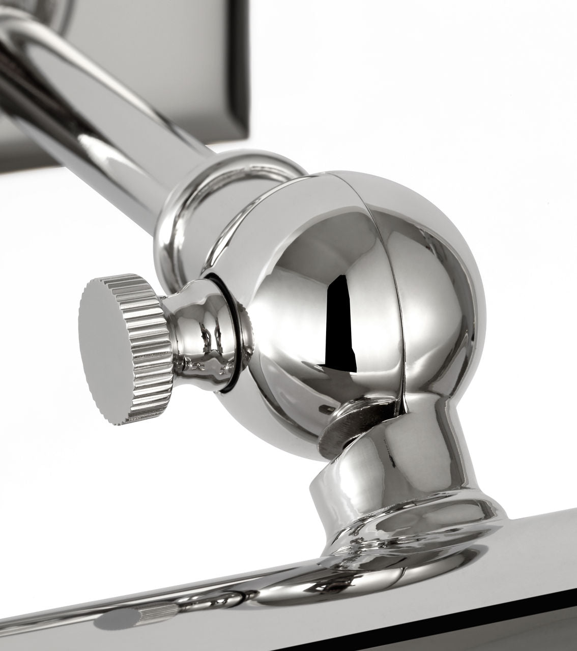 Cabinet Maker 18" Cordless Picture Light | Polished Nickel