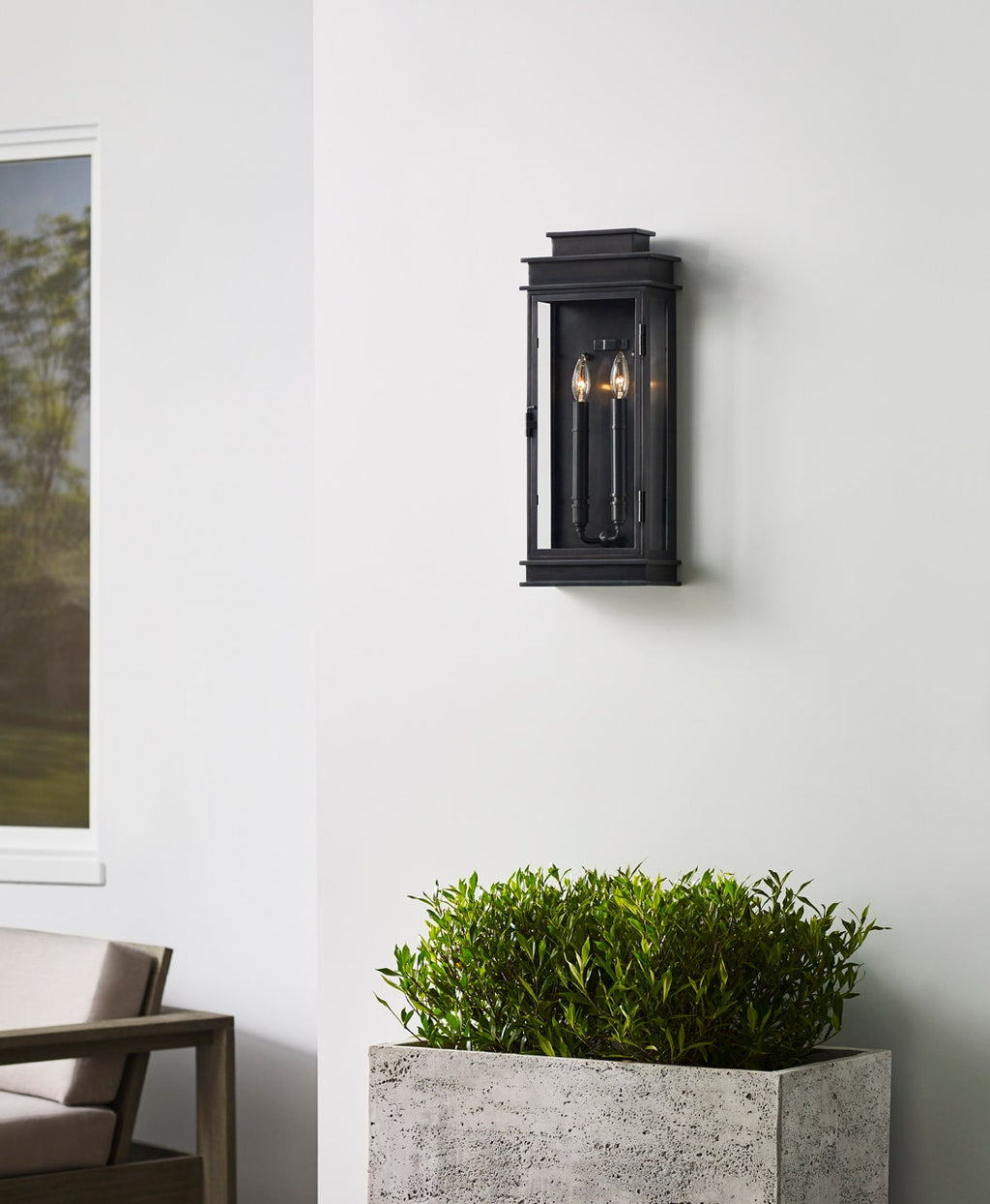 Linear Lantern Tall | Bronze