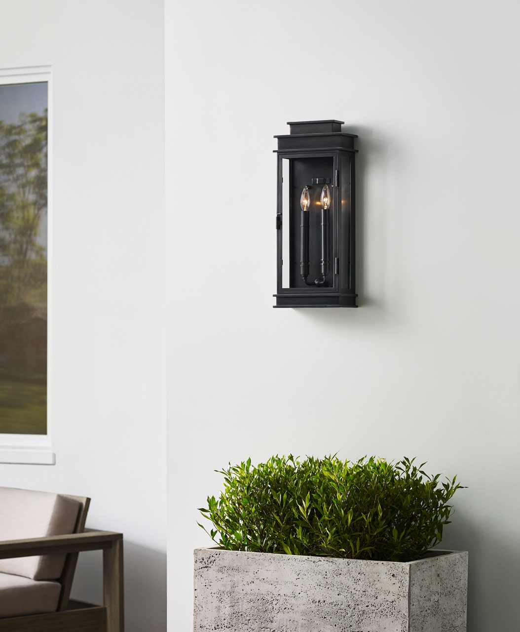 Linear Lantern Tall | Bronze