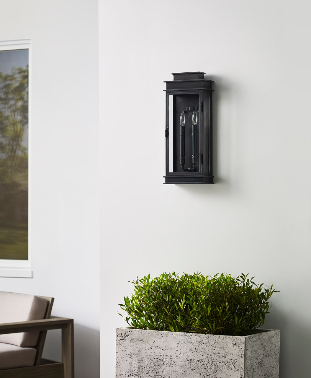 Linear Lantern Tall | Bronze