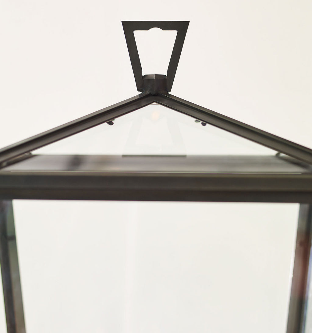 Darlana Post Light | Bronze
