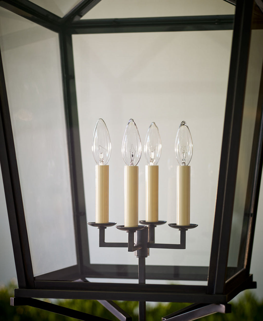 Darlana Post Light | Bronze