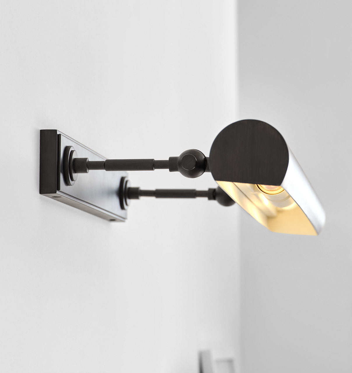 Kenyon 24" Picture Light Aged Iron