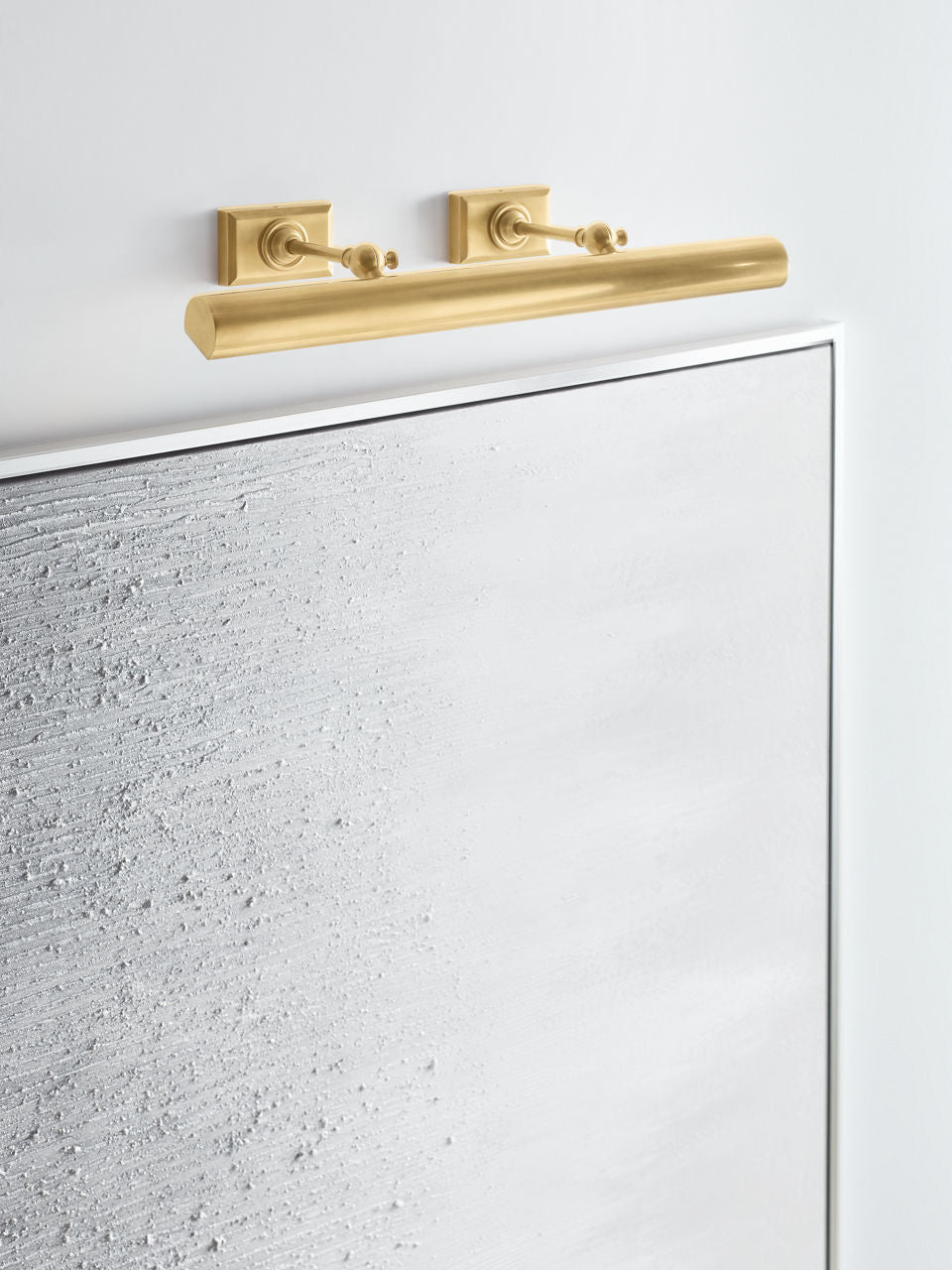 24" Cabinet Maker's Picture Light | Hand-Rubbed Antique Brass