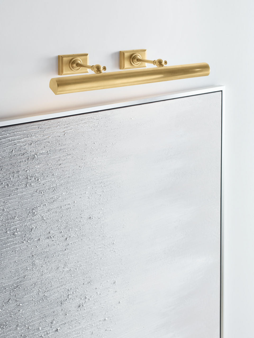 24" Cabinet Maker's Picture Light | Hand-Rubbed Antique Brass