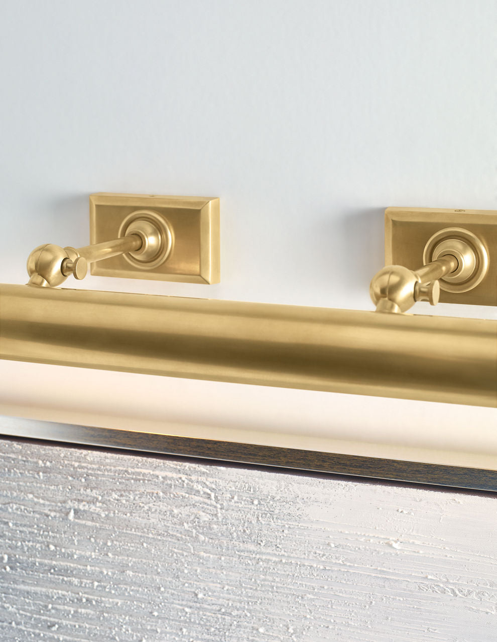 24" Cabinet Maker's Picture Light | Hand-Rubbed Antique Brass