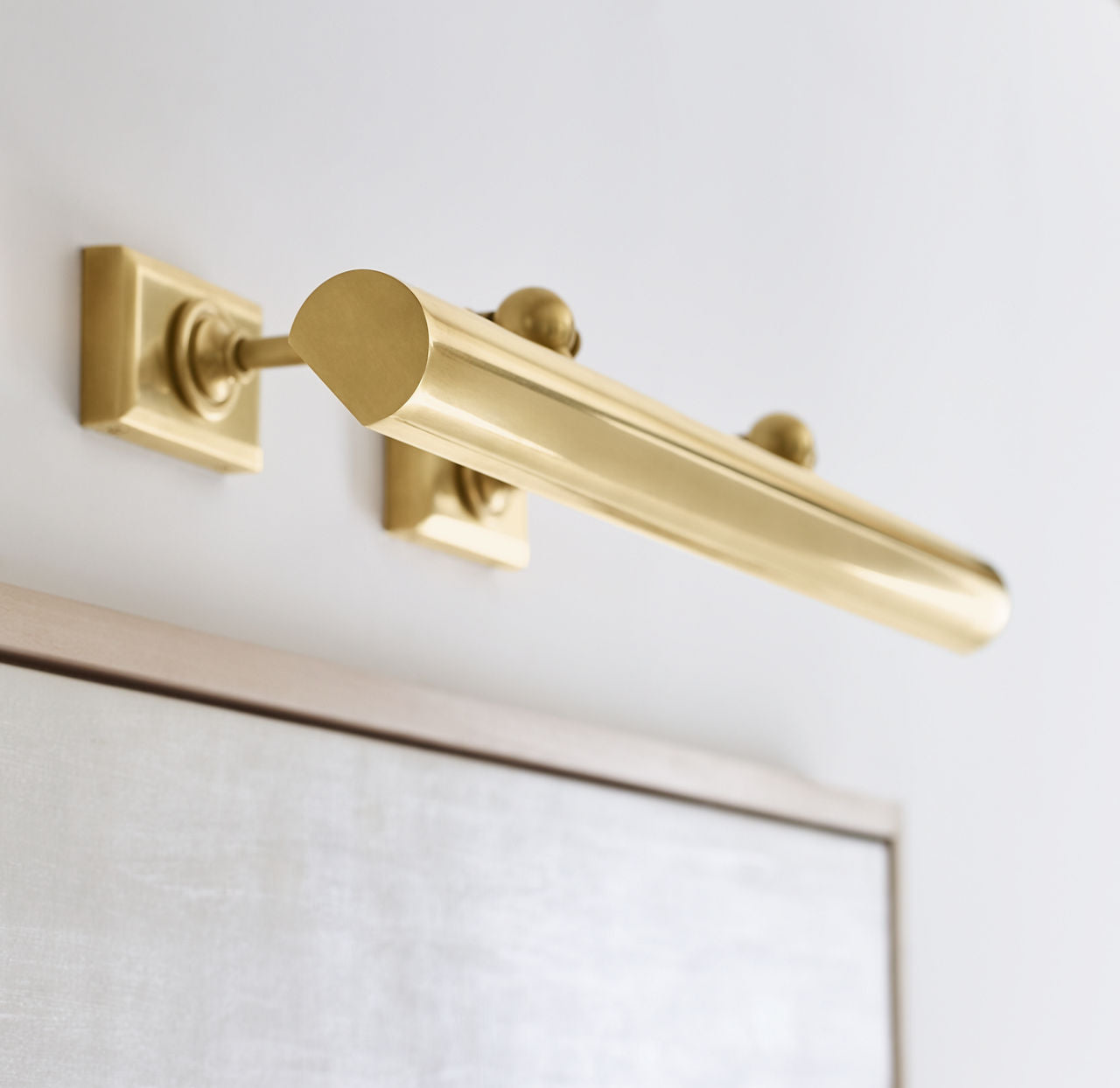 24" Cabinet Maker's Picture Light | Hand-Rubbed Antique Brass