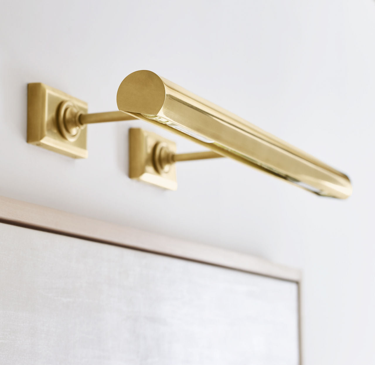 24" Cabinet Maker's Picture Light | Hand-Rubbed Antique Brass
