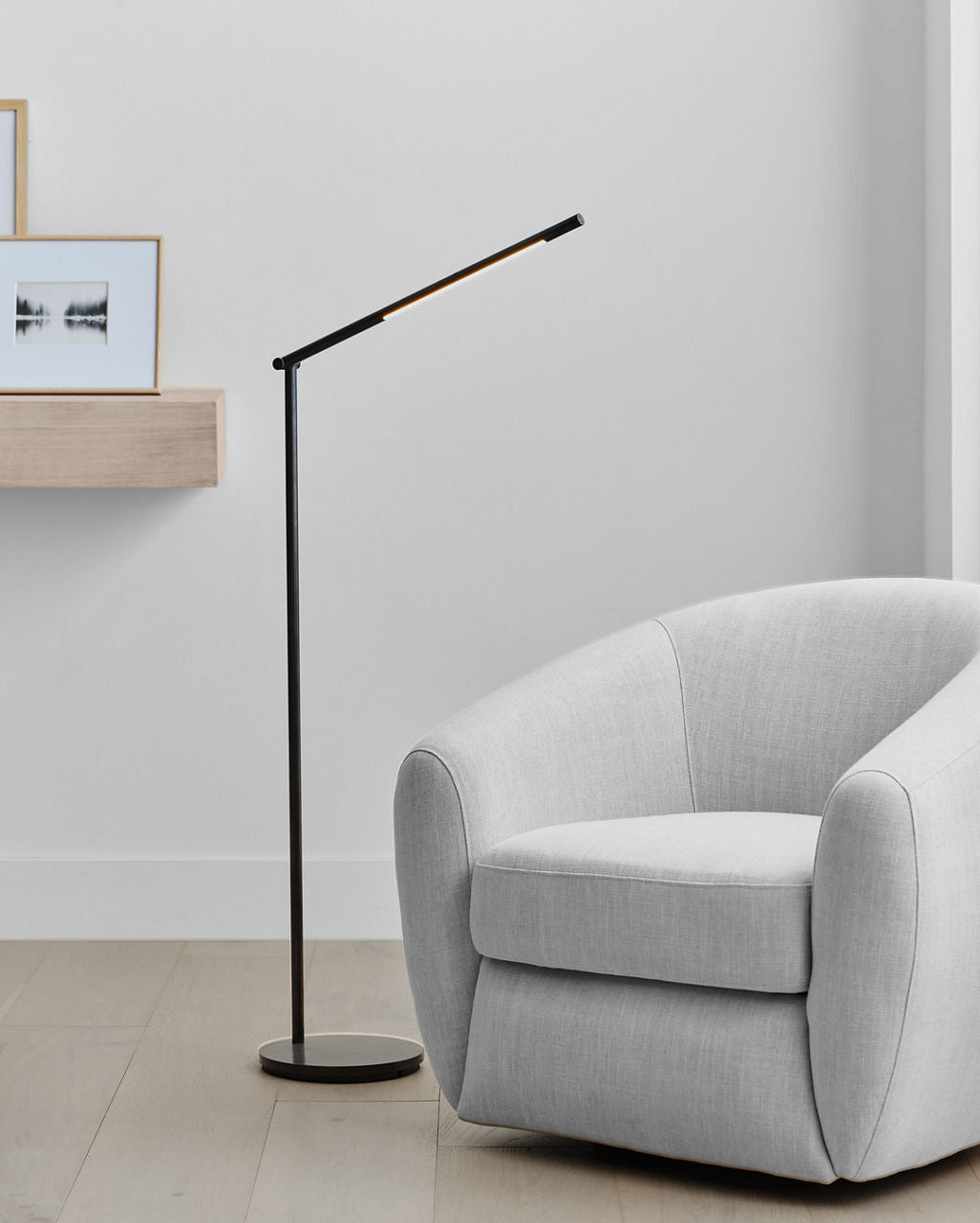Cona Large Articulating Floor Lamp | Bronze