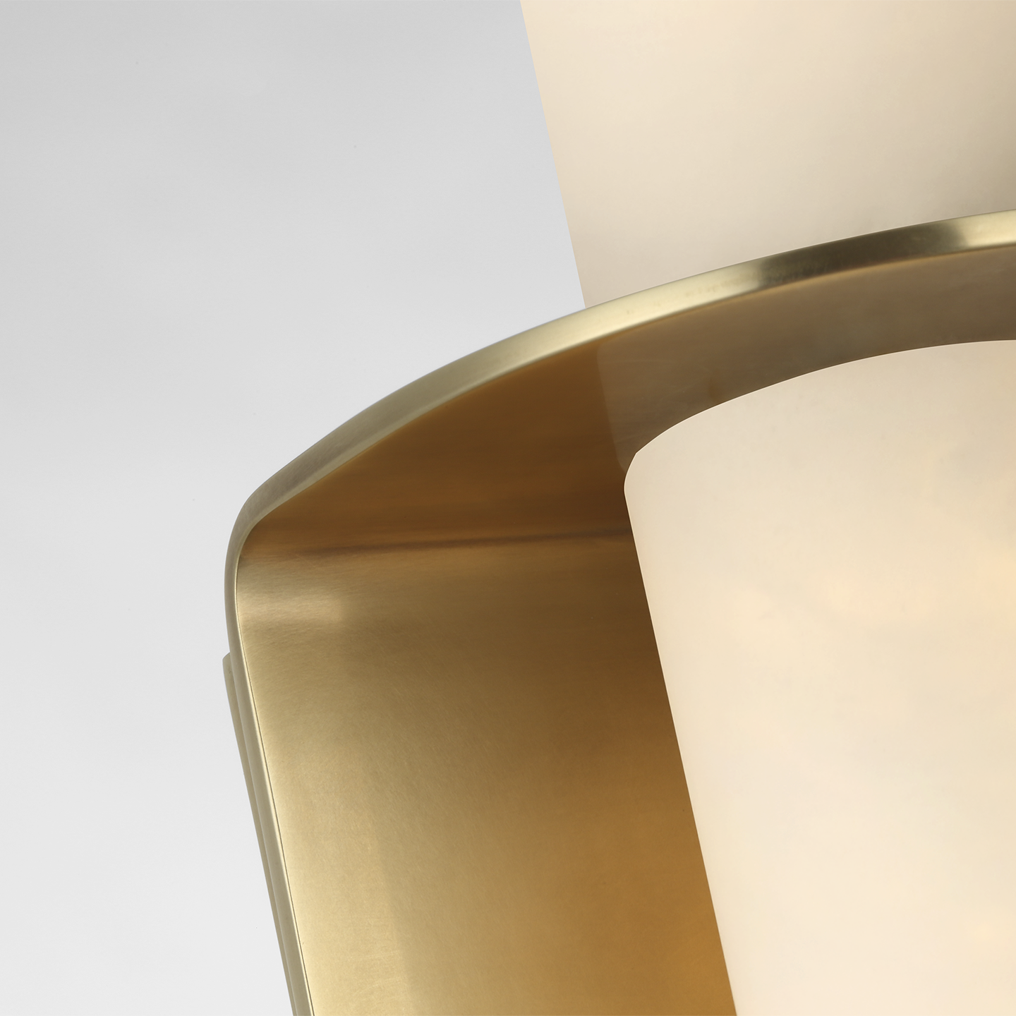 Fosse 18" Invertable Offset Oval Sconce | Antique-Burnished Brass | Alabaster