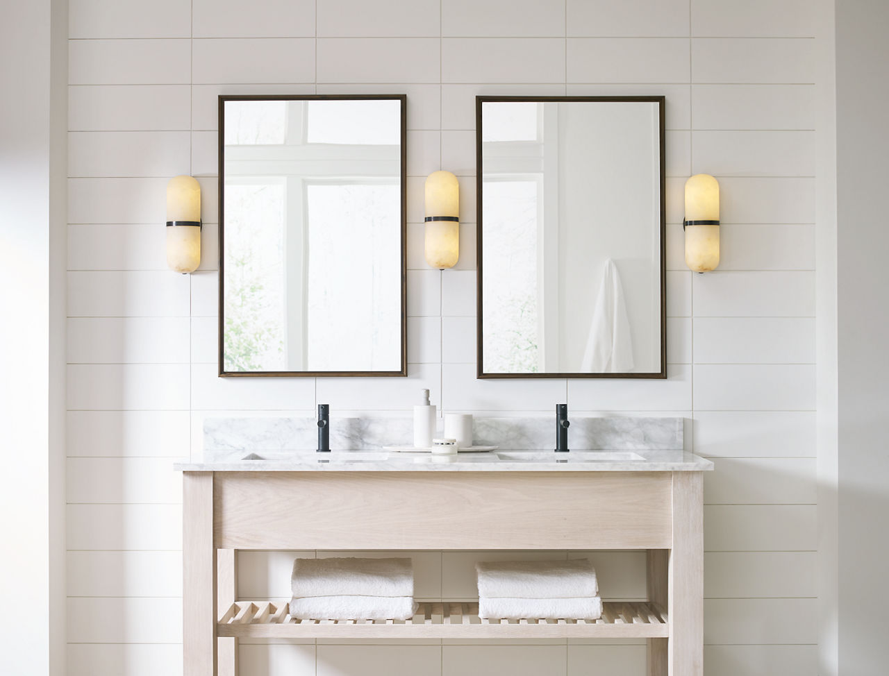Melange Pill Form Sconce | Bronze | Alabaster