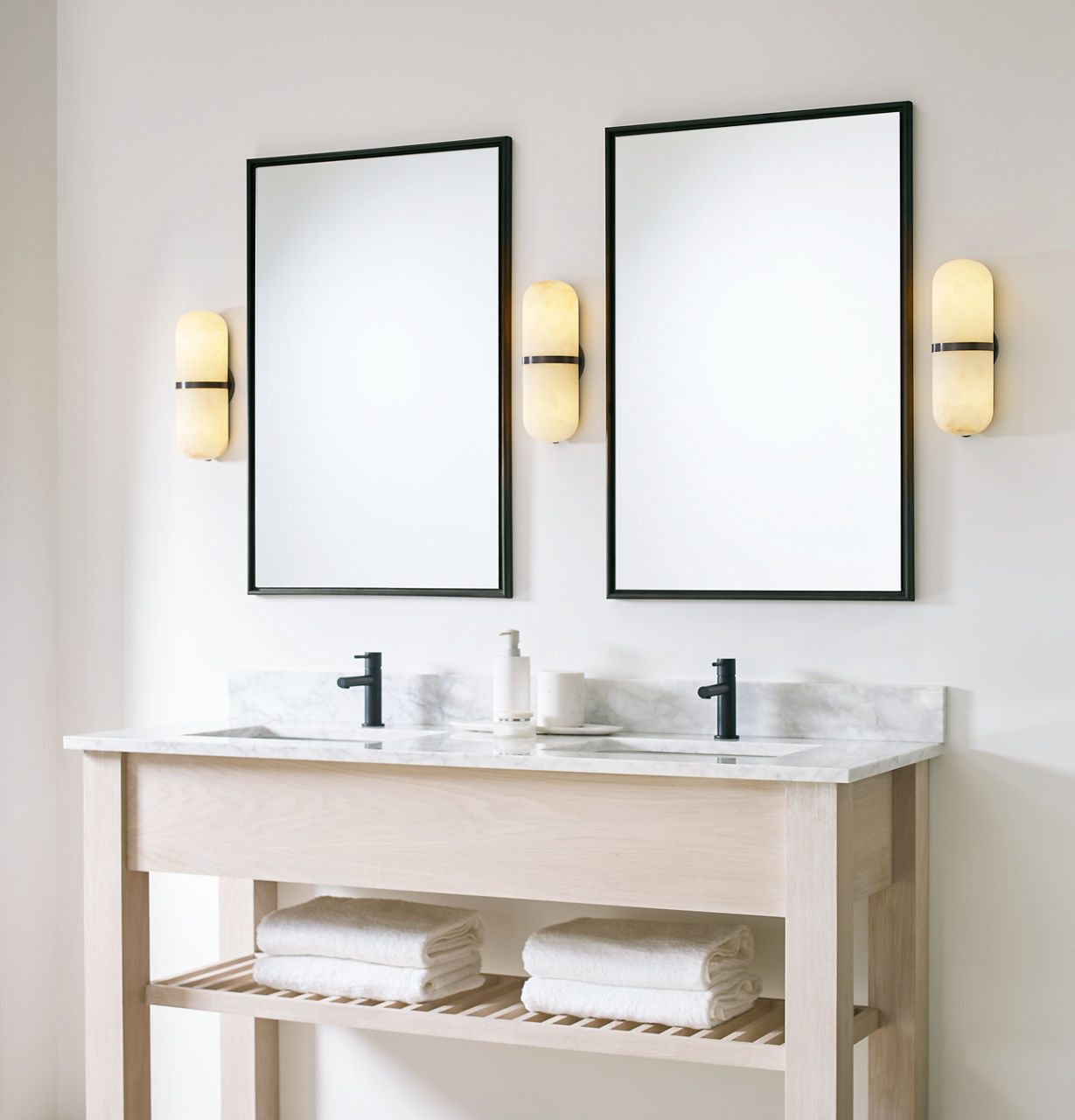 Melange Pill Form Sconce | Bronze | Alabaster