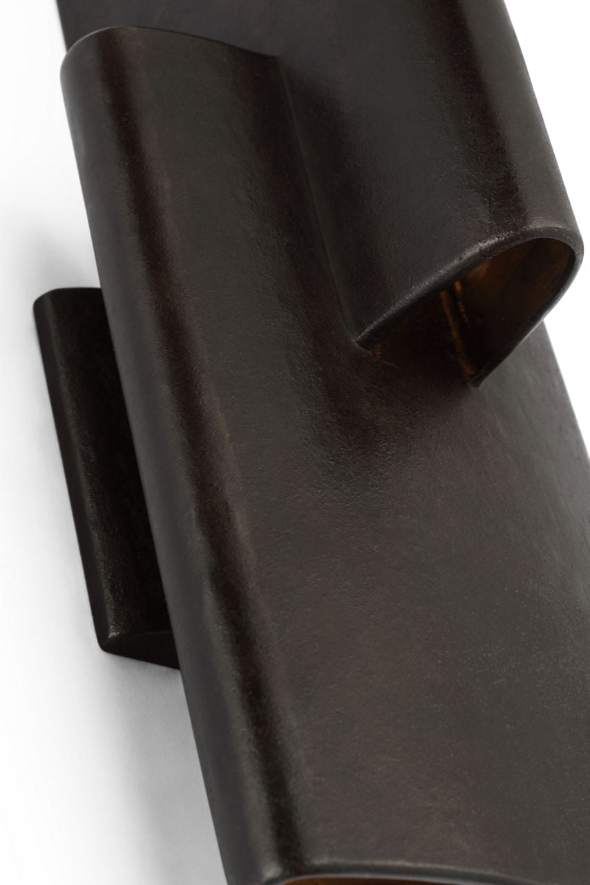 Lotura 16" Intersecting Sconce | Museum Black