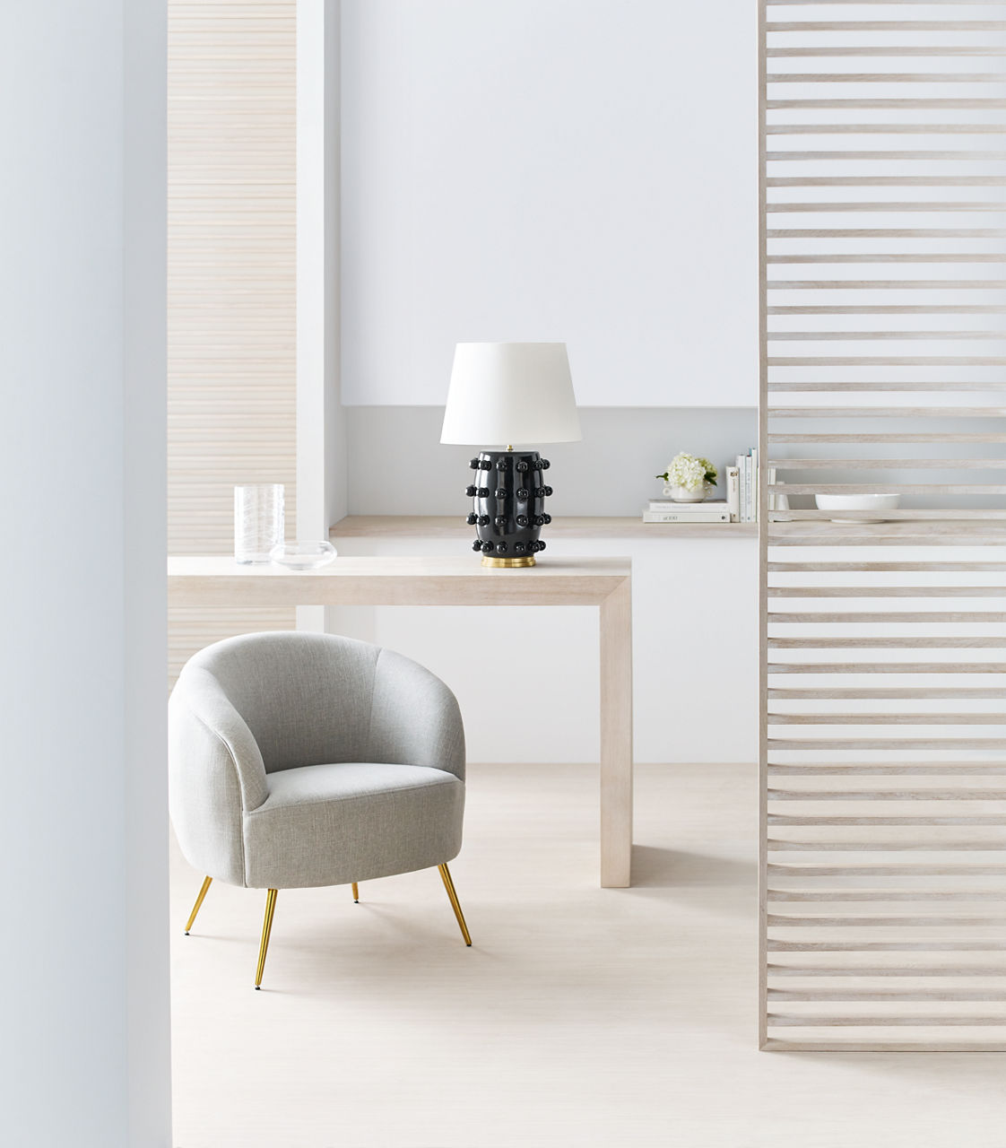 Linden Table Lamp | Black | Linen Shade