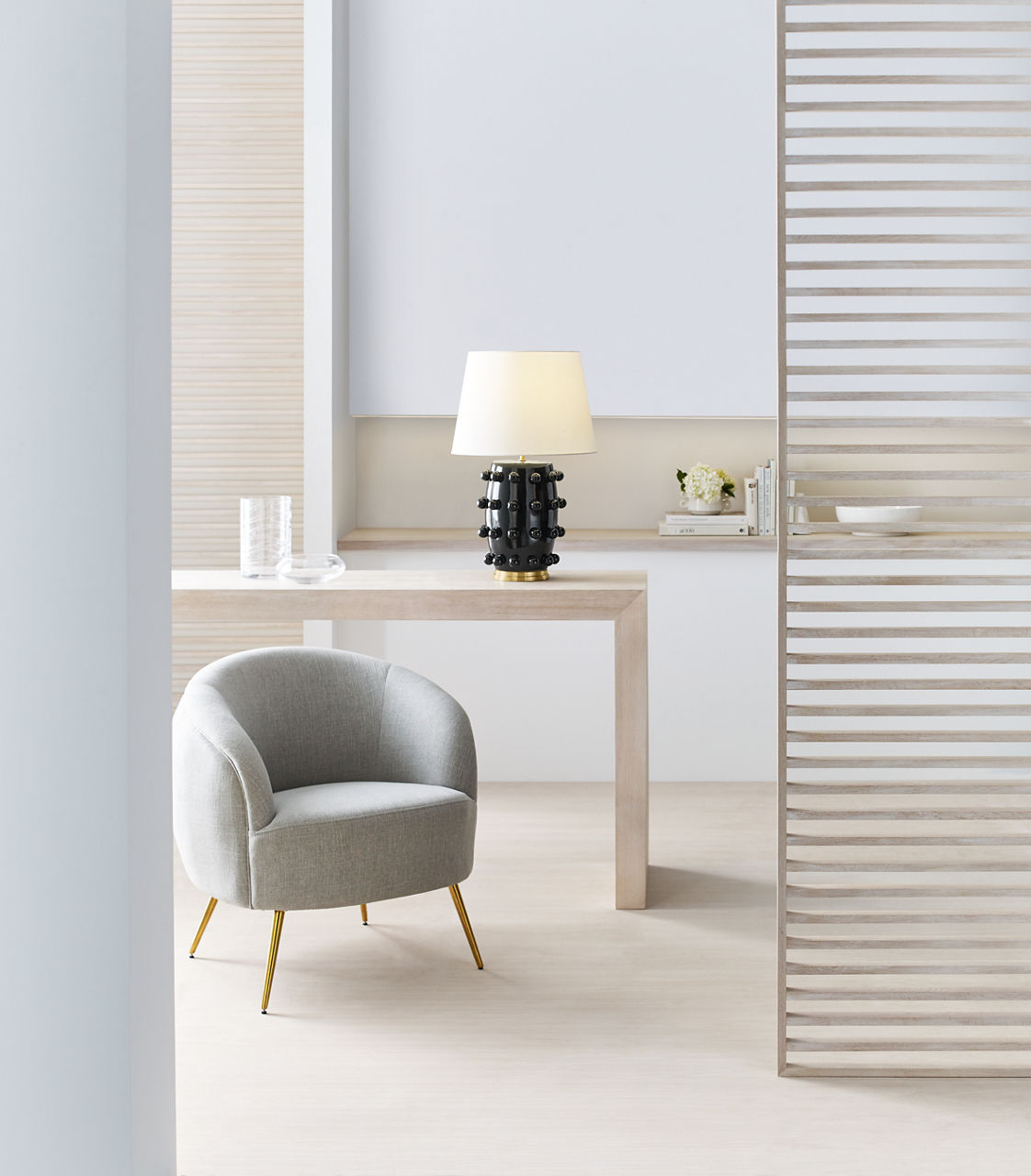 Linden Table Lamp | Black | Linen Shade