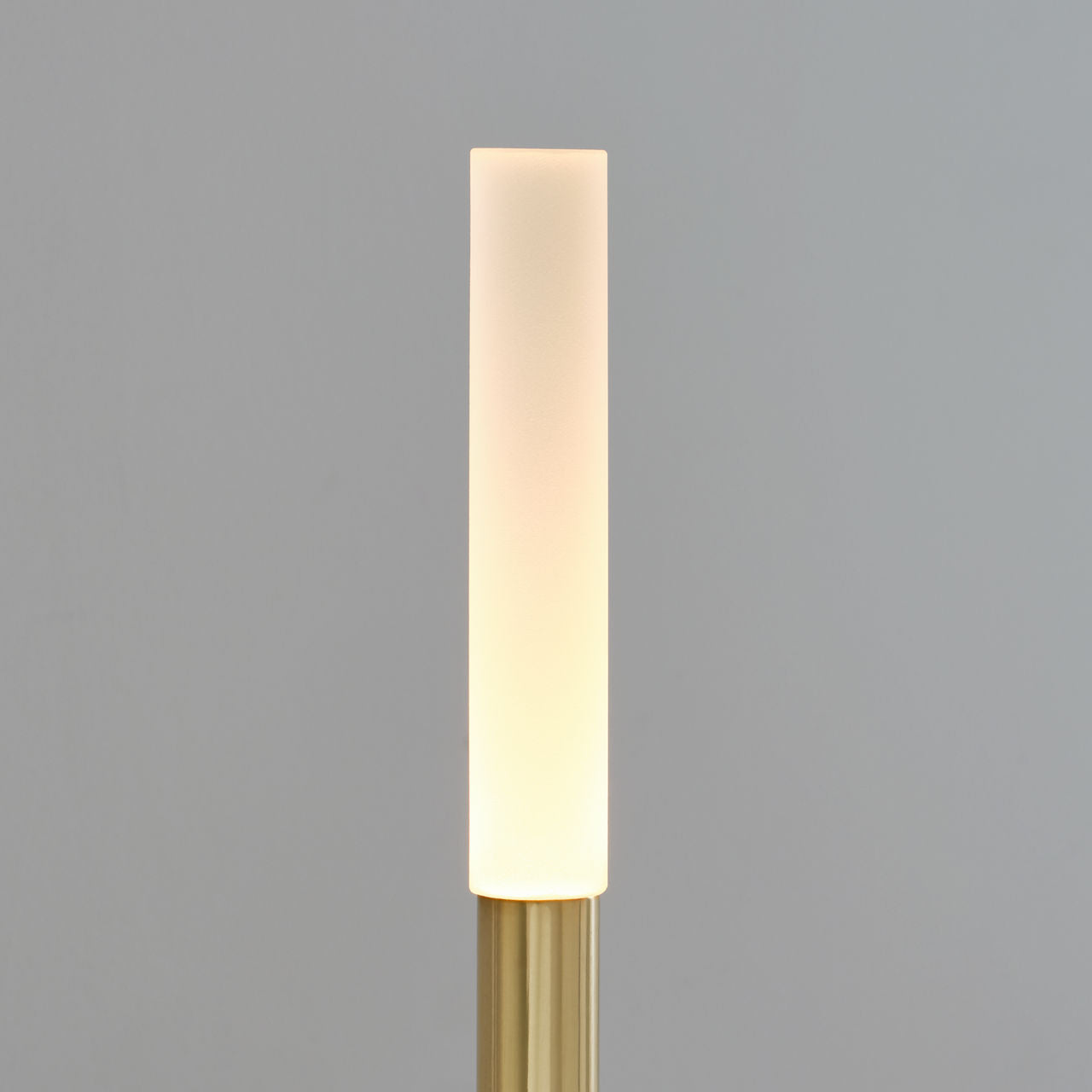 Rousseau 20" Table Lamp | Antique-Burnished Brass | Etched Crystal