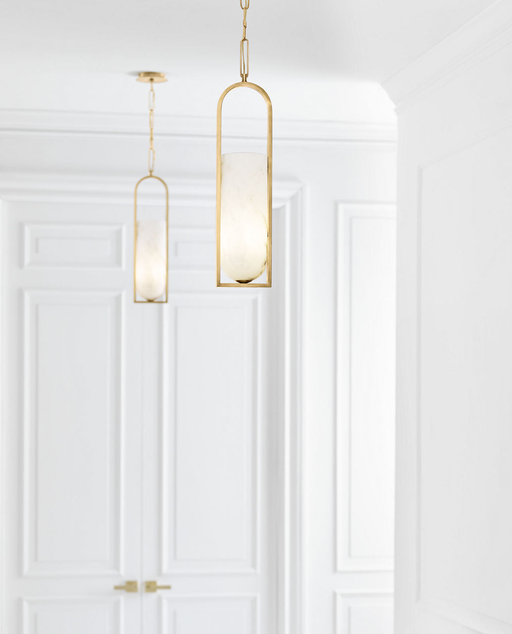 Melange Small Elongated Pendant | Antique-Burnished Brass | Alabaster Shade