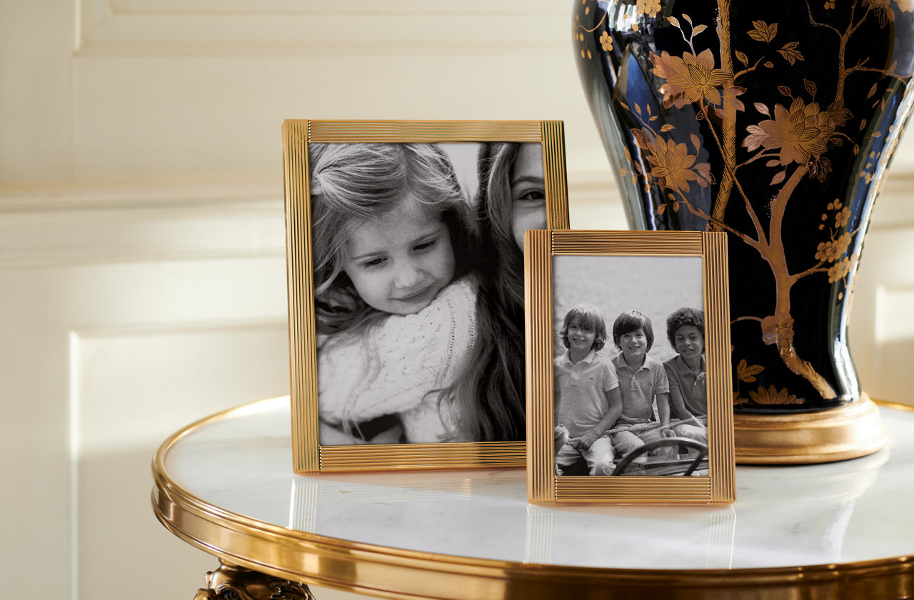 Gable Table Lamp | Black and Gold Porcelain | Silk Shade