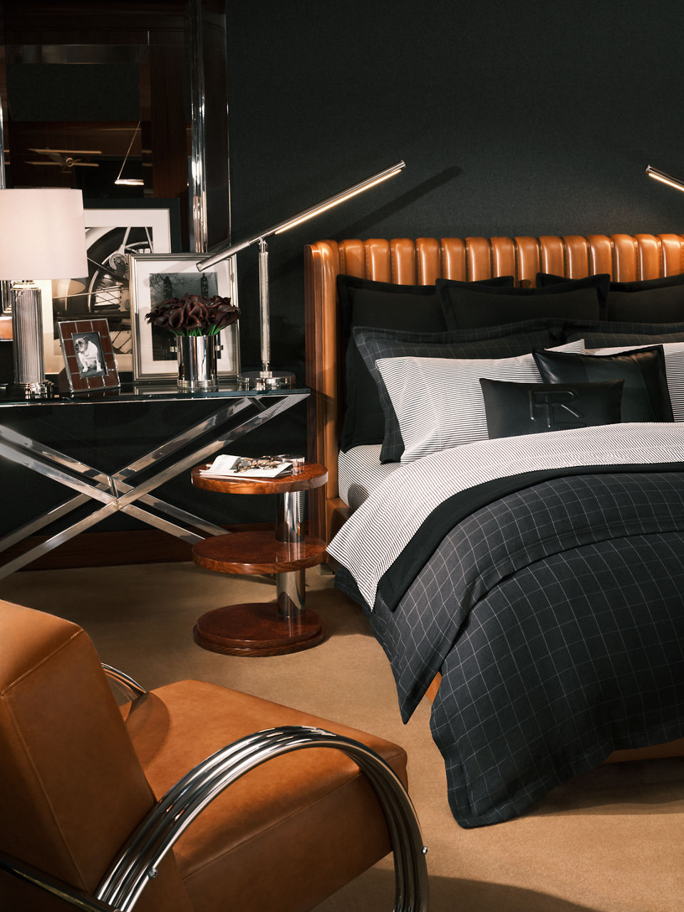 Equilibrium Table Lamp | Polished Nickel