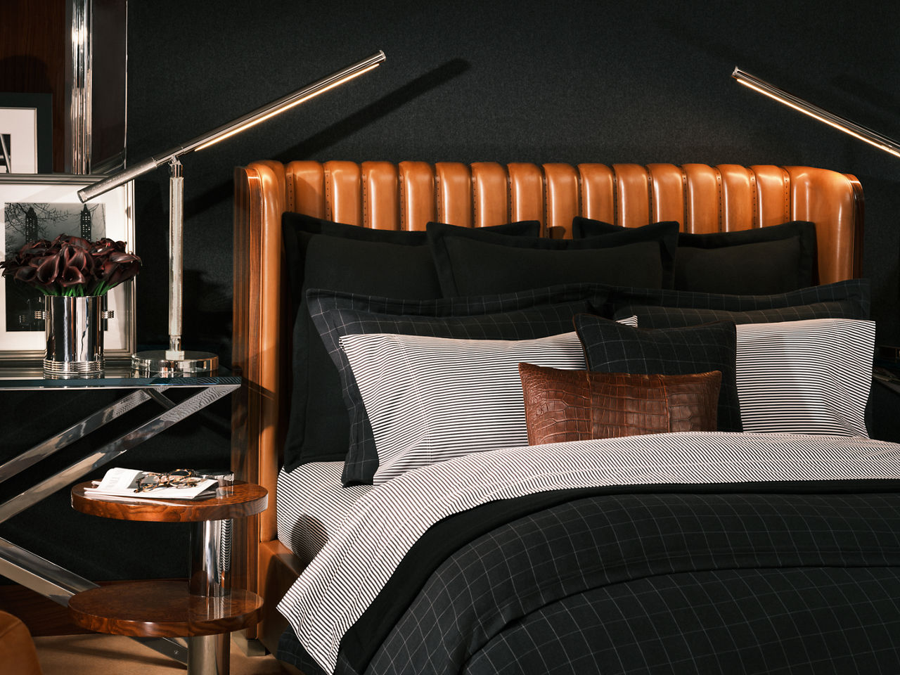 Equilibrium Table Lamp | Polished Nickel