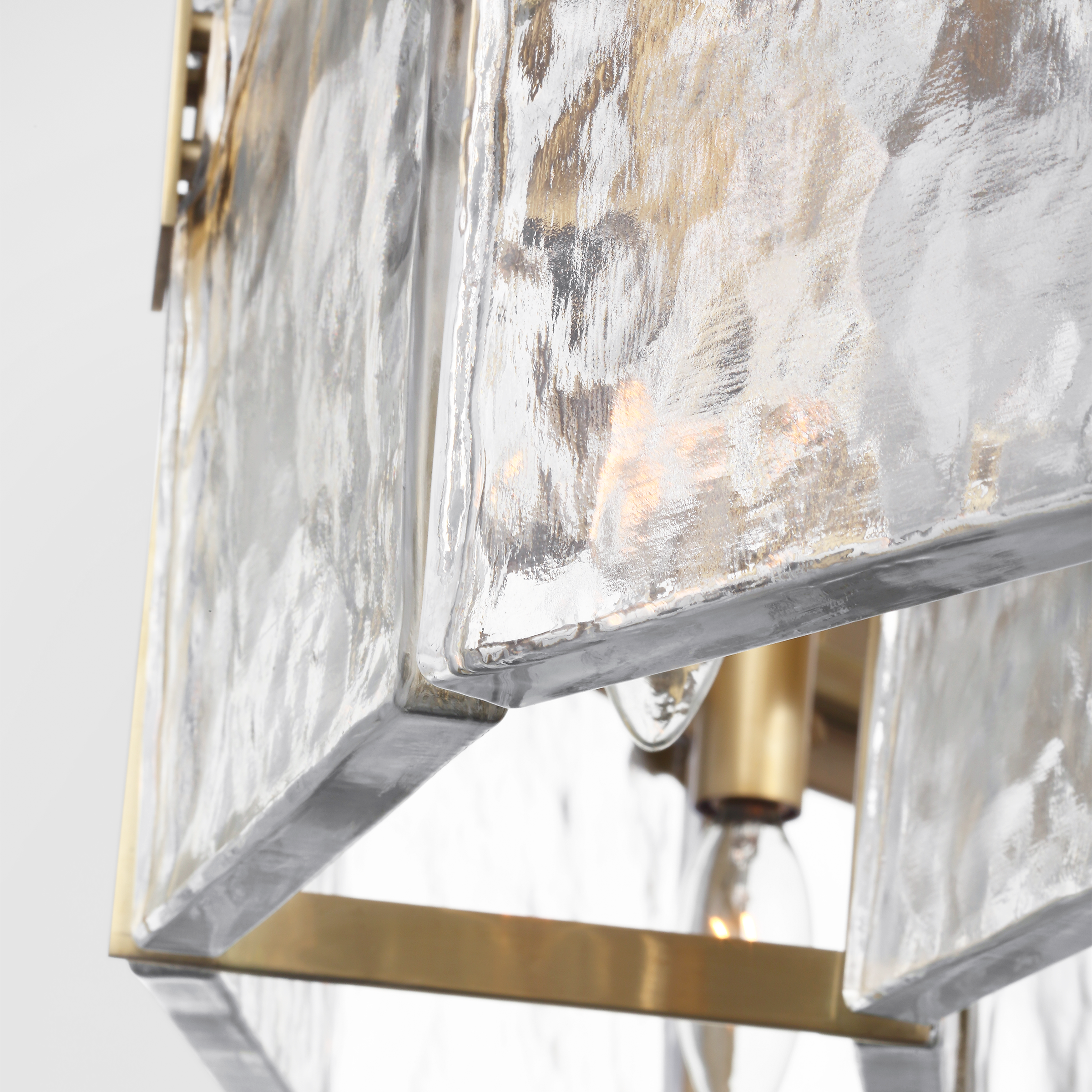Solera 37" Barrel Chandelier | Hand-Rubbed Antique Brass | Clear Wavy Glass