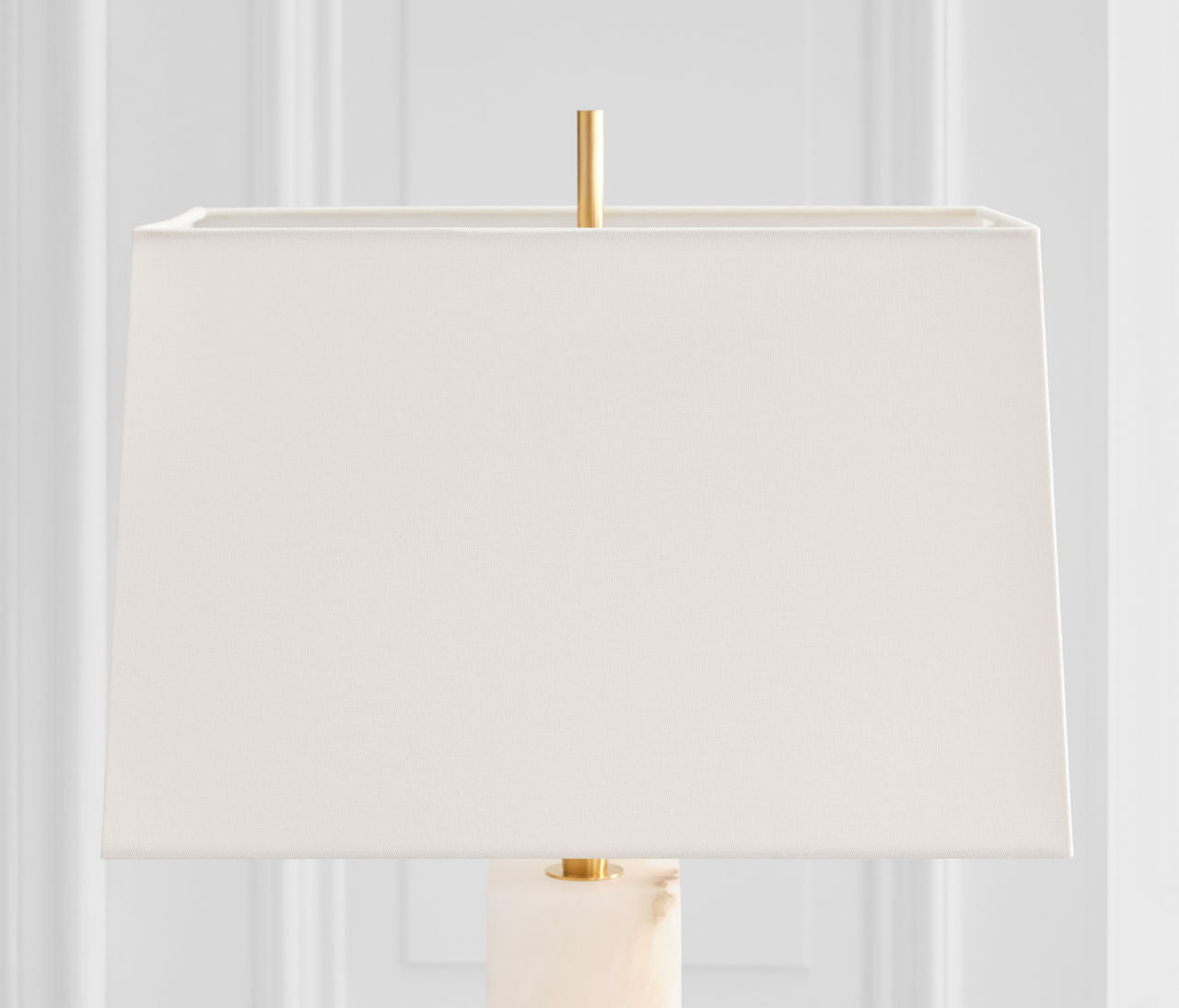 Gironde Large Table Lamp | Alabaster and Hand-Rubbed Antique Brass | Linen Shade