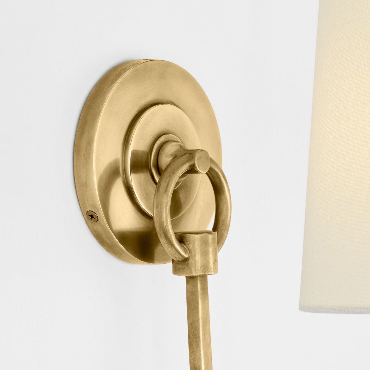 Reed Single Sconce | Hand-Rubbed Antique Brass | Linen Shade