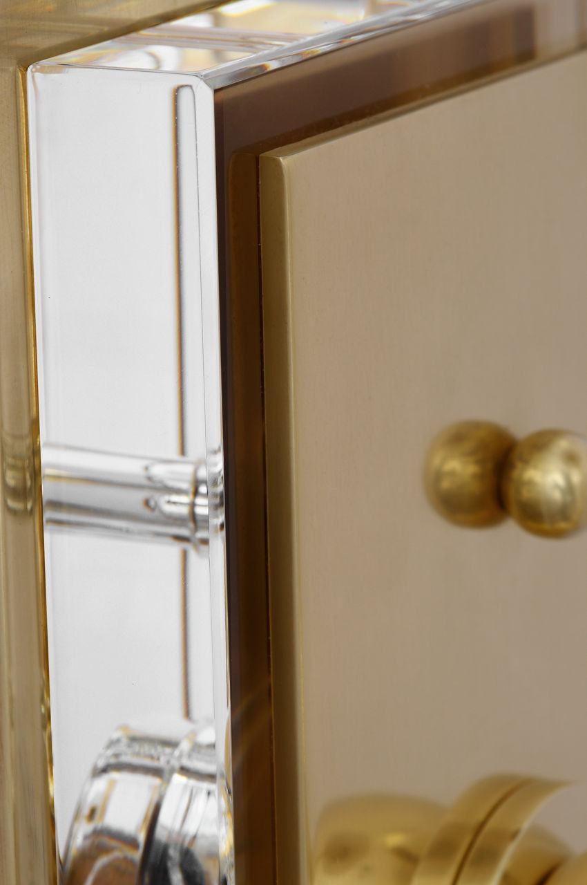 Hulton 17" Cordless Single Sconce | Hand-Rubbed Antique Brass | Linen Shade
