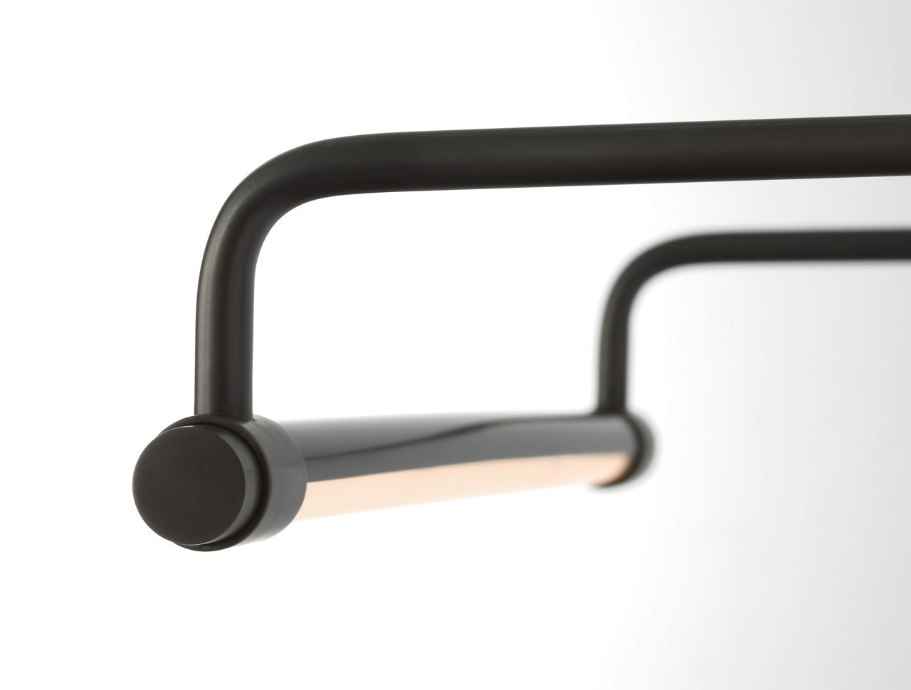 Kidd 18" Frame Mount Picture Light | Bronze