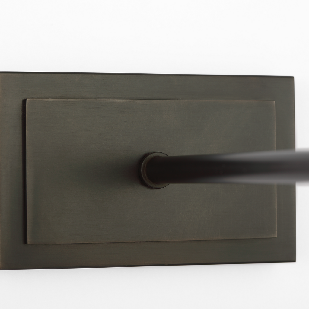 Kidd 9" Hardwired Picture Light | Bronze