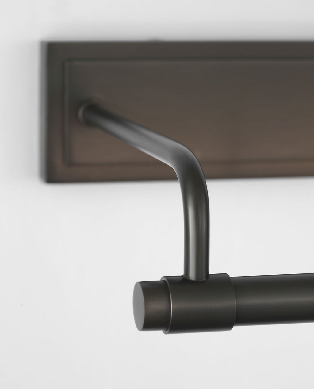 Kidd 18" Hardwired Picture Light | Bronze