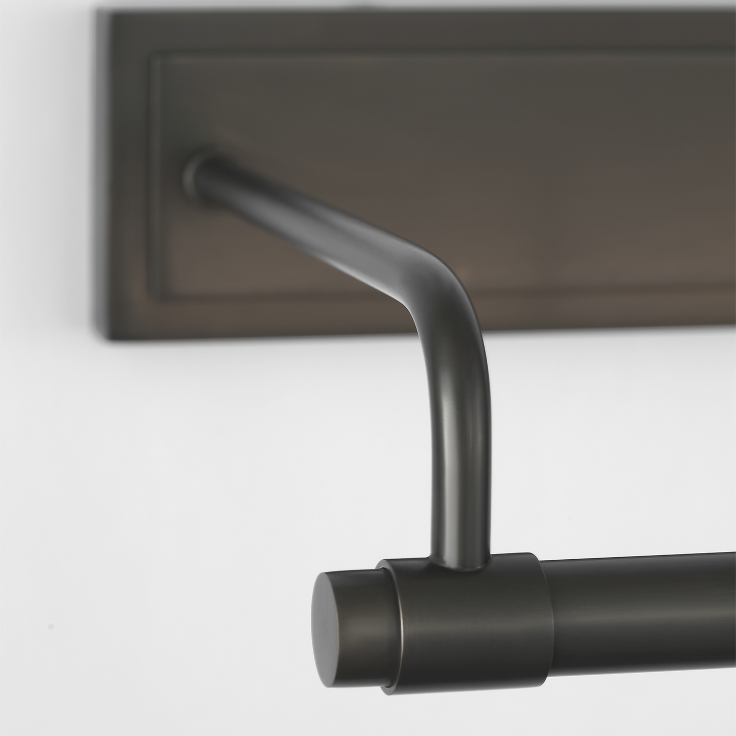 Kidd 18" Hardwired Picture Light | Bronze