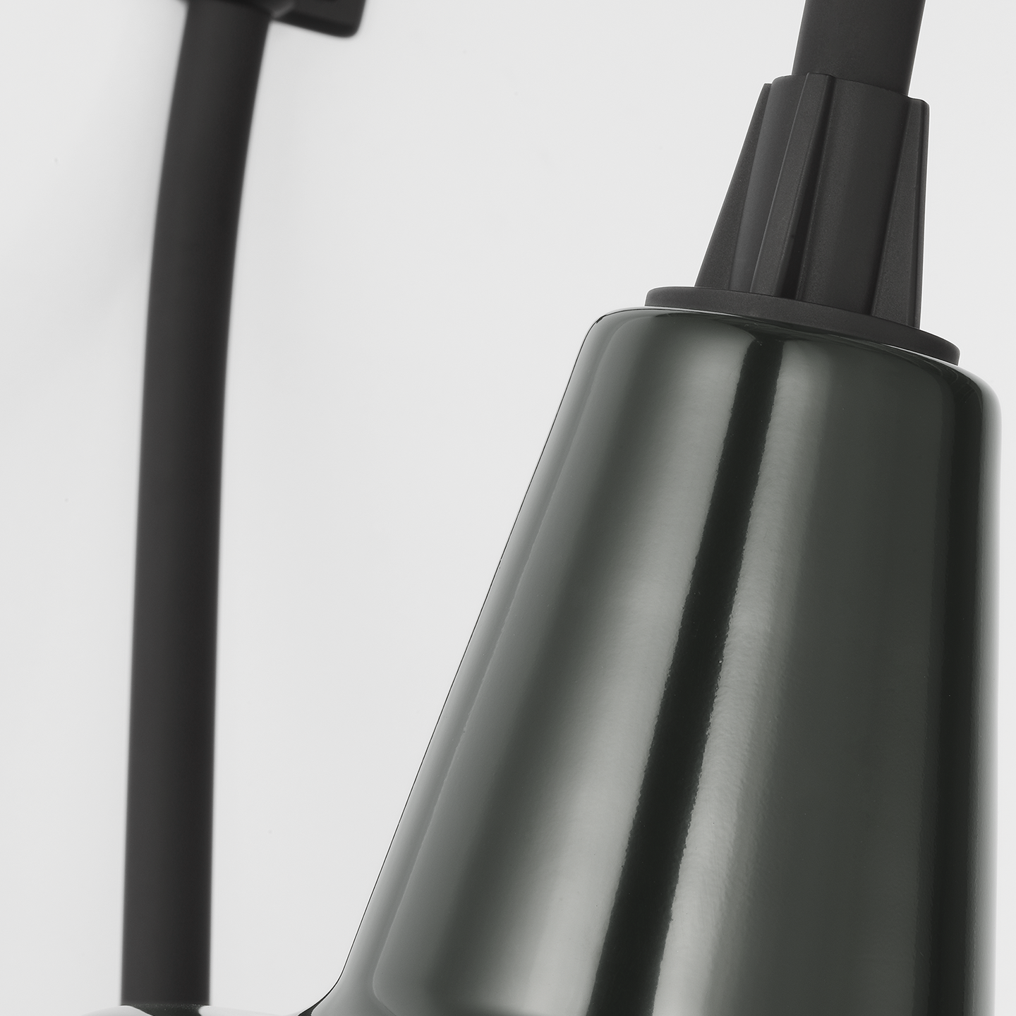 Academy 15" Larrabee Barn Light | Matte Black | 12.5 | 12.5" Green Bowers Shade
