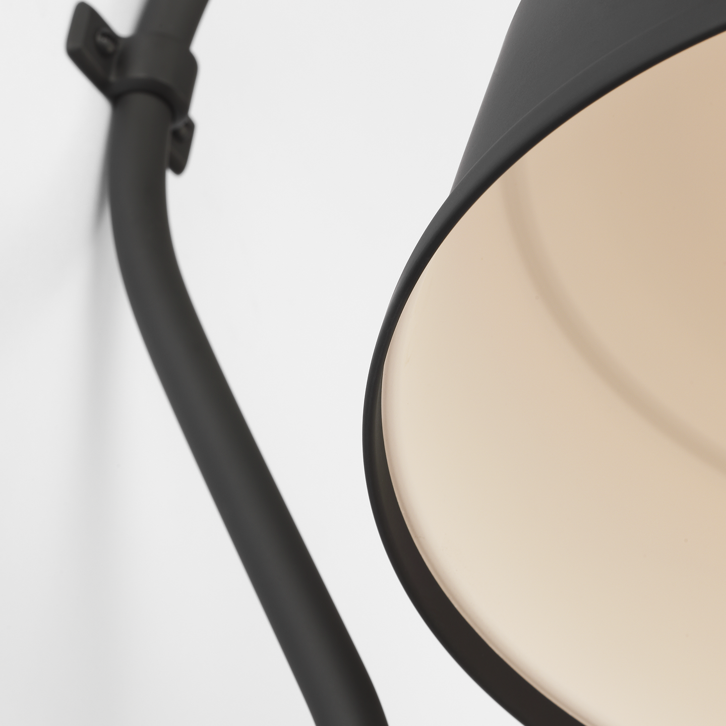 Academy 15" Larrabee Barn Light | Matte Black | 16 | 16" Matte Black Rockhouse Shade