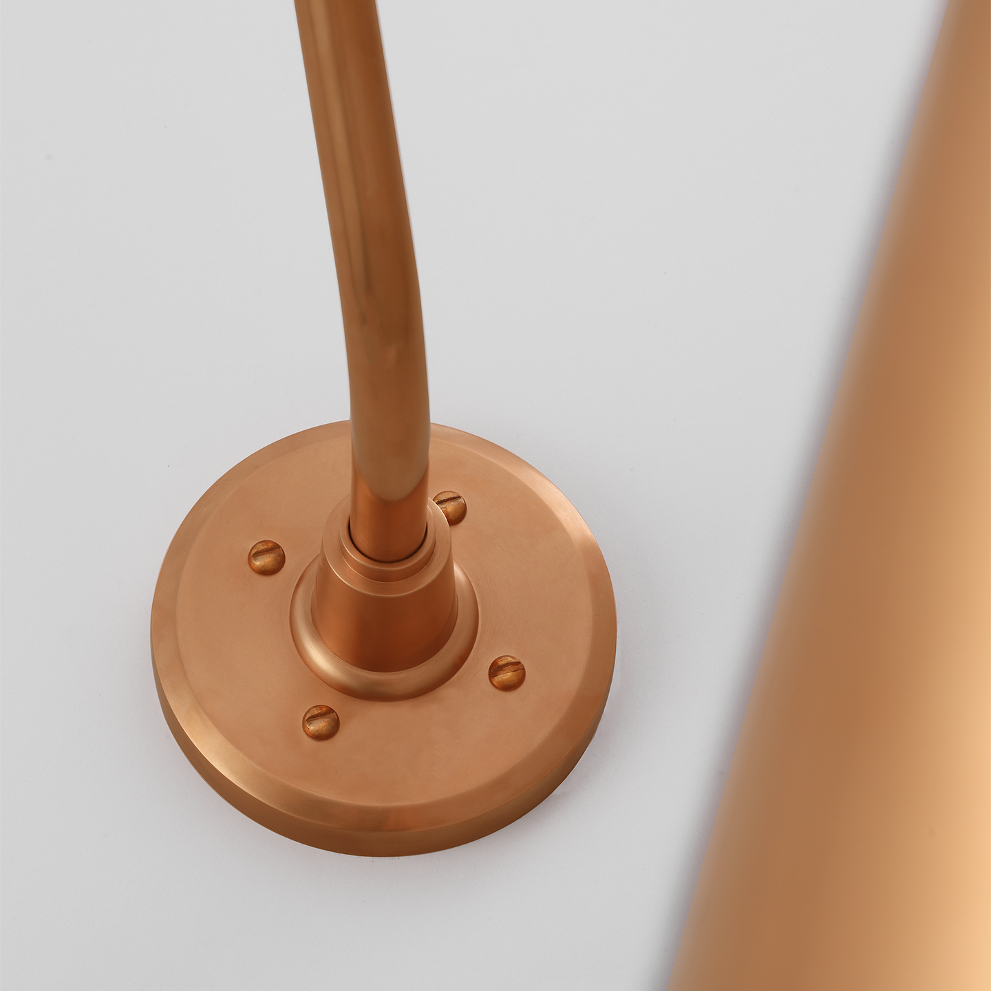Academy 36" Anchored Larrabee Barn Light | Soft Copper | 9\