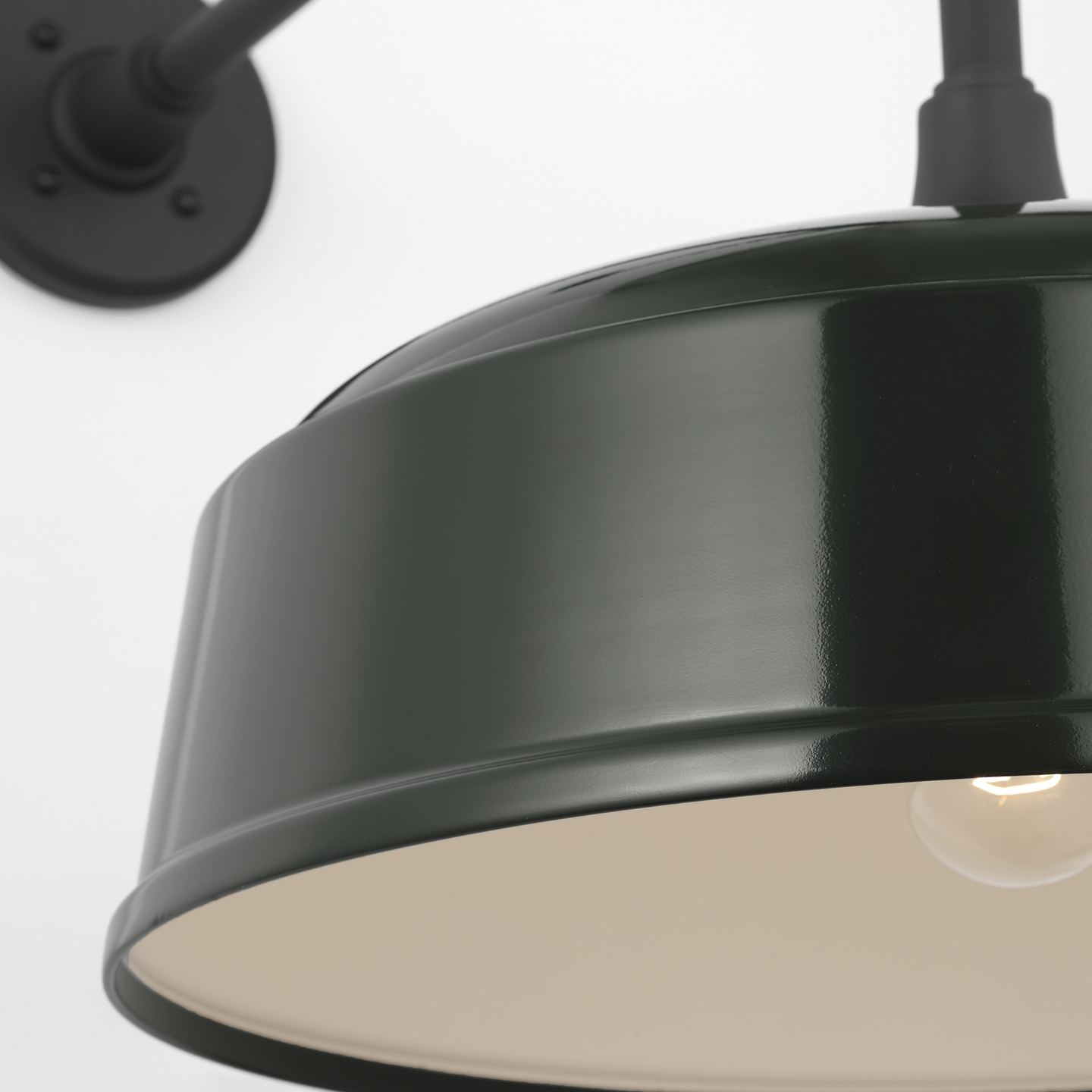 Academy 20" Anchored Rex Barn Light | Matte Black | 16 | 16" Green Rockhouse Shade