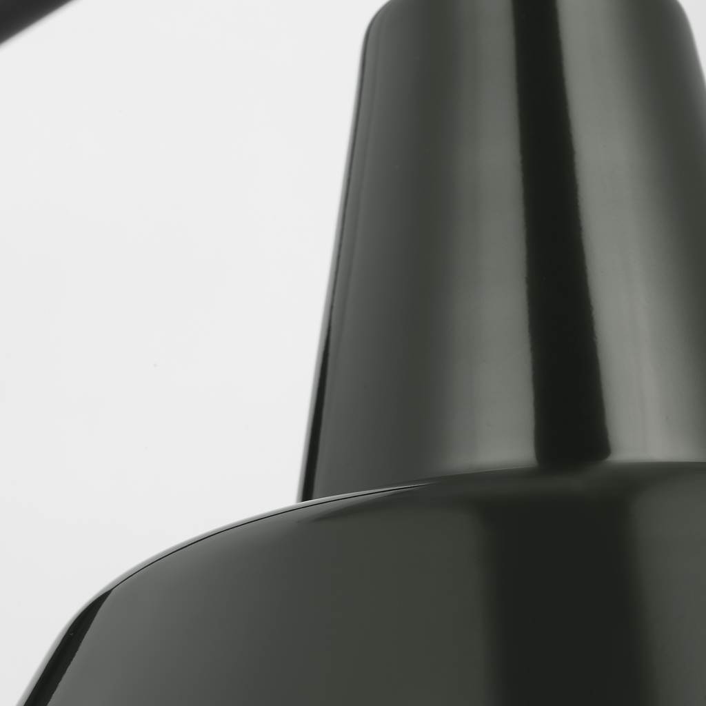 Academy 17.5" Mack Barn Light | Matte Black | 12.5 | 12.5" Green Bowers Shade