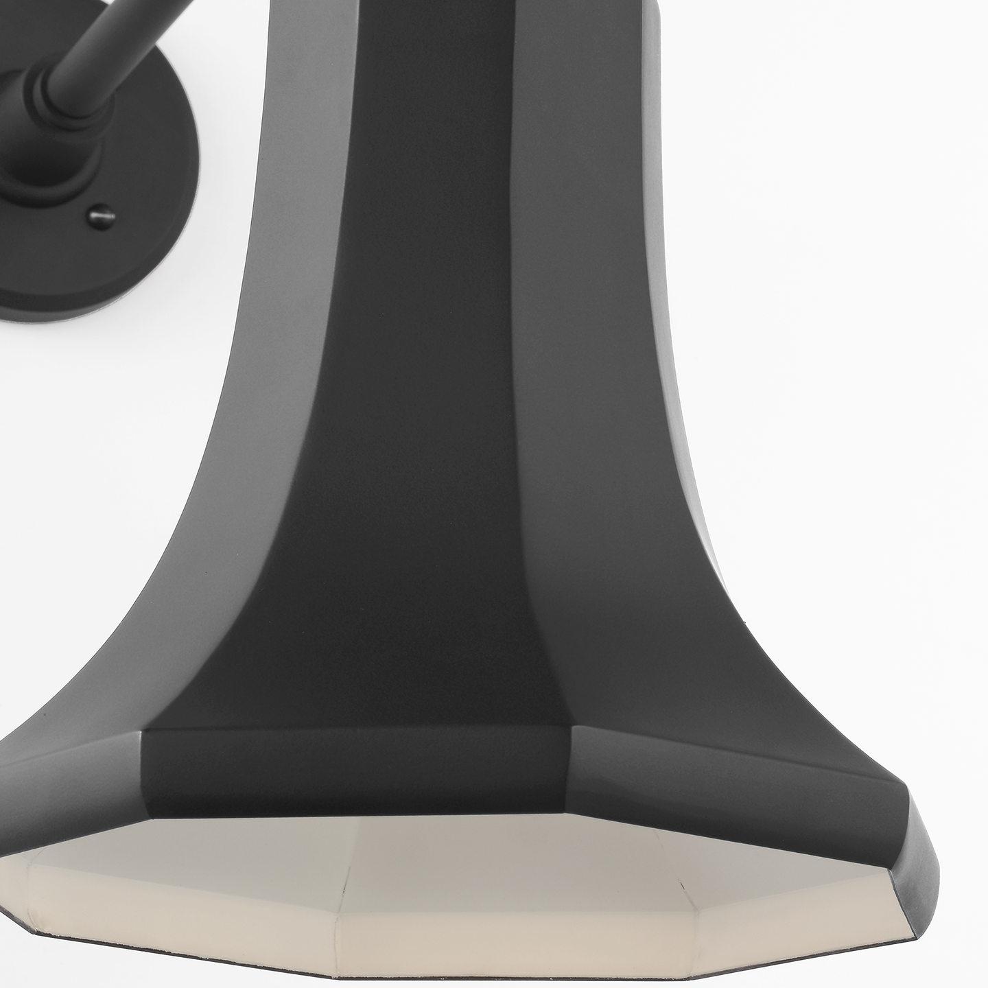 Academy 17.5" Mack Barn Light | Matte Black | 9.25 | 9.25" Matte Black Savannah Shade