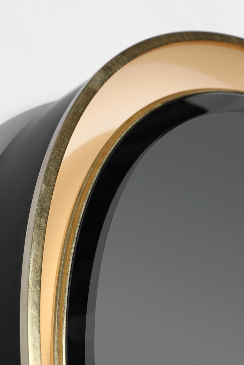 Tricia 30" Illuminated Round Mirror | Modern Iron and Gild