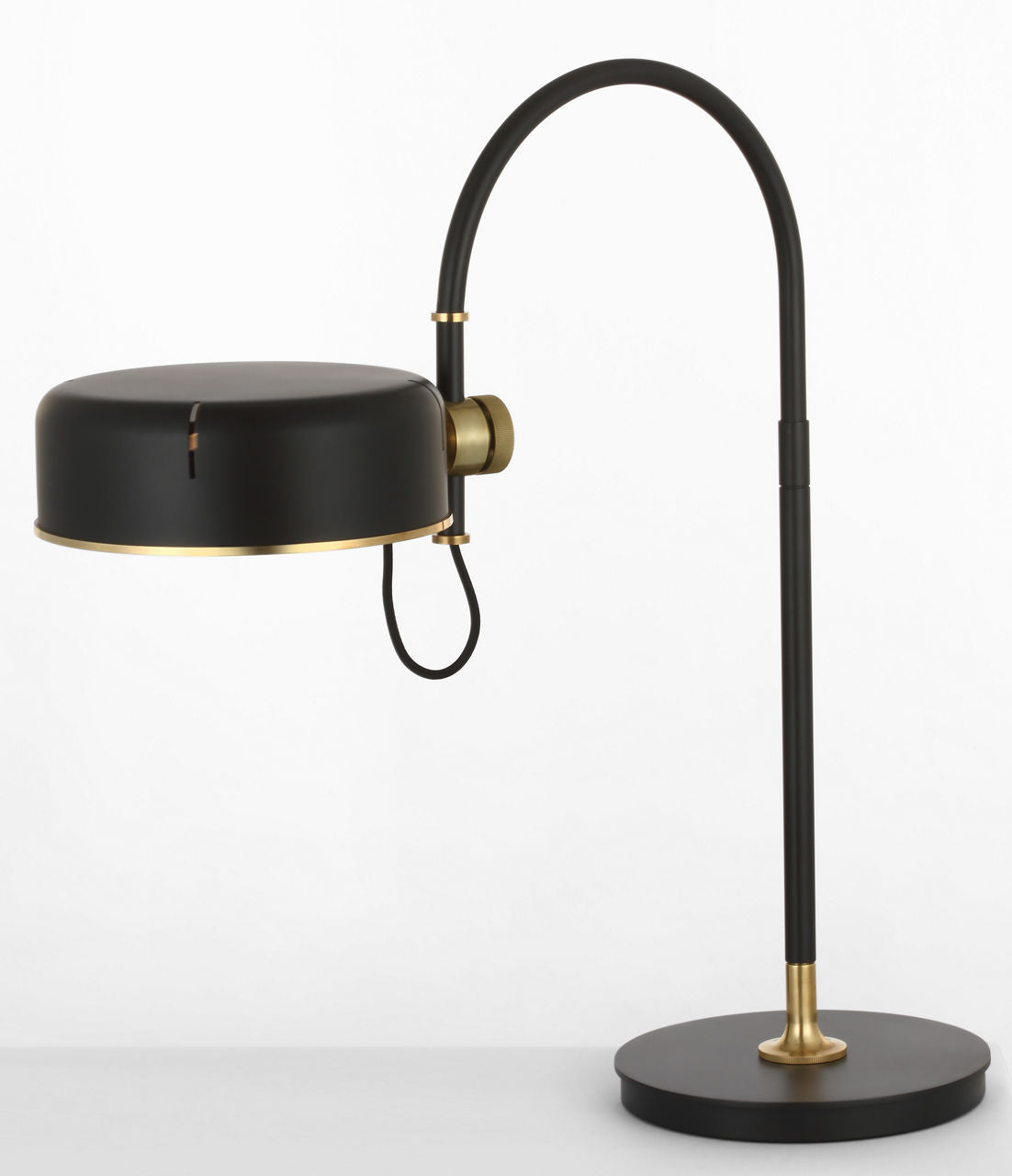 Oso 25" Arc Table Lamp | Modern Iron and Hand-Rubbed Antique Brass | Modern Iron Shade