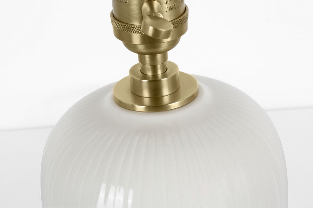 Opera 16" Table Lamp | Ivory | Linen Shade