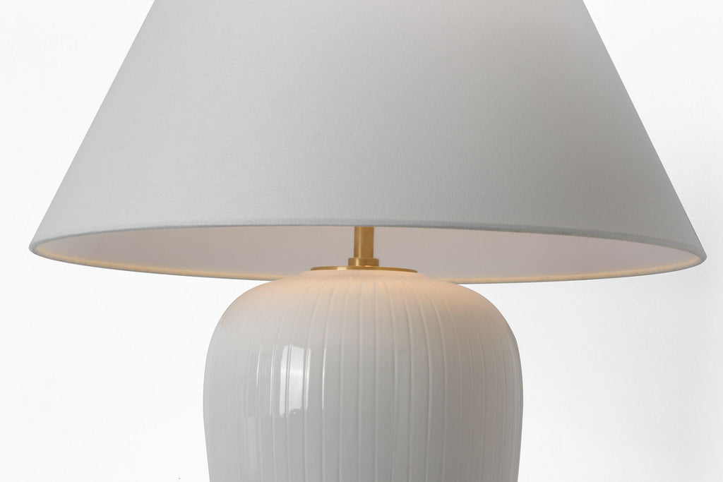 Opera 30" Table Lamp | Ivory | Linen Shade