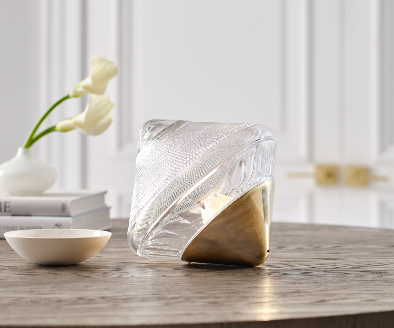 Copper Coast 12" Rechargeable Accent Light | Natural Brass | Clear Crystal
