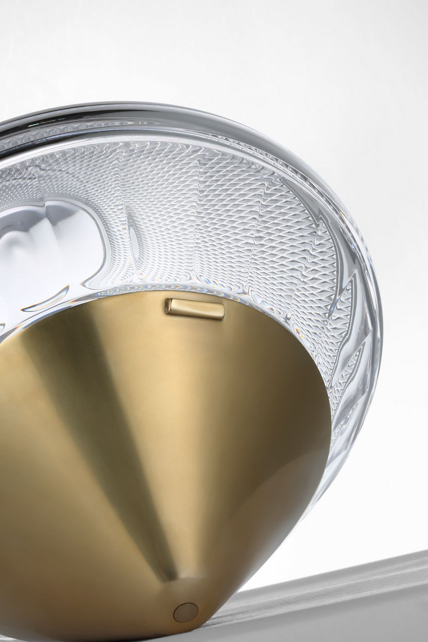Copper Coast 12" Rechargeable Accent Light | Natural Brass | Clear Crystal