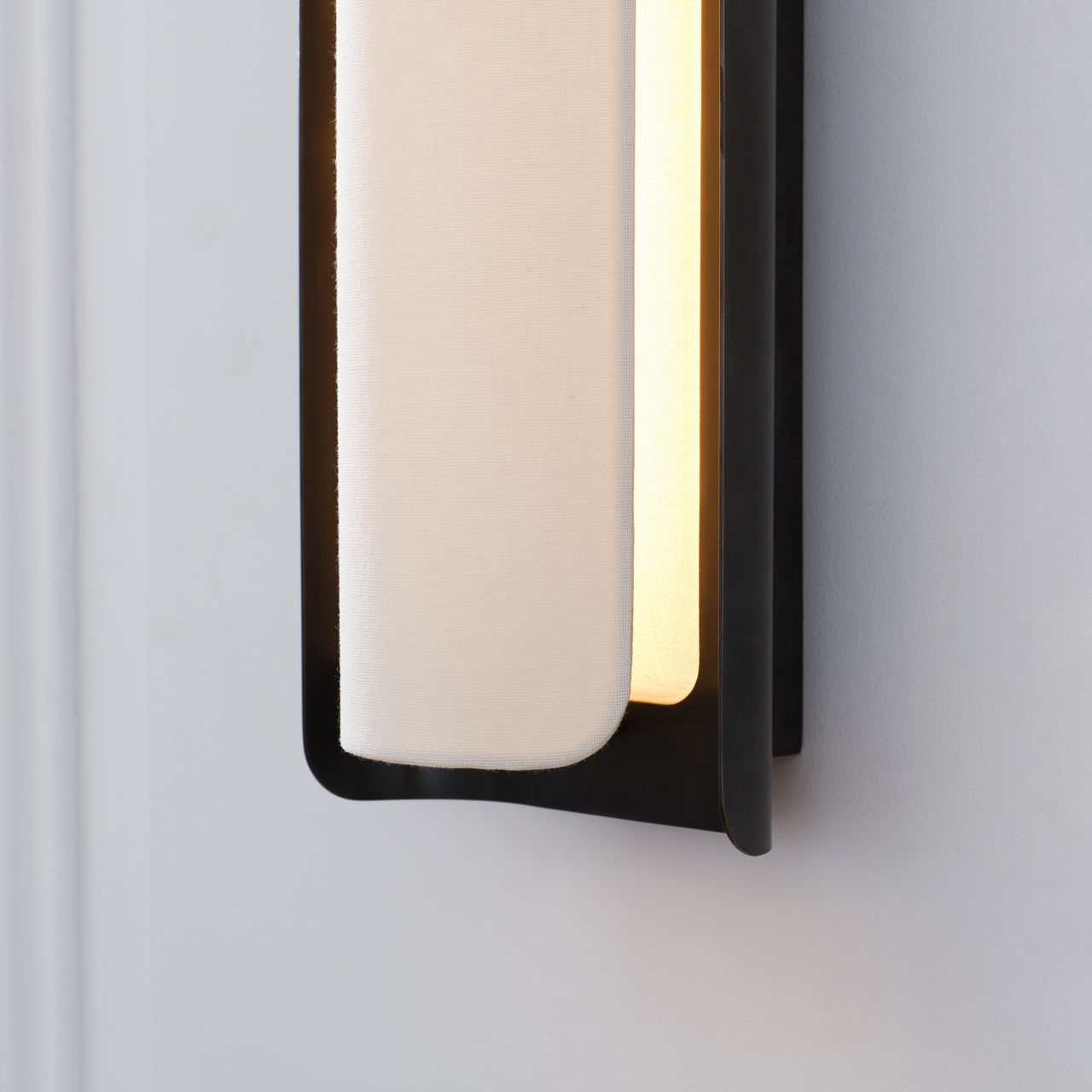 Penumbra 21" Sconce | Bronze and Linen