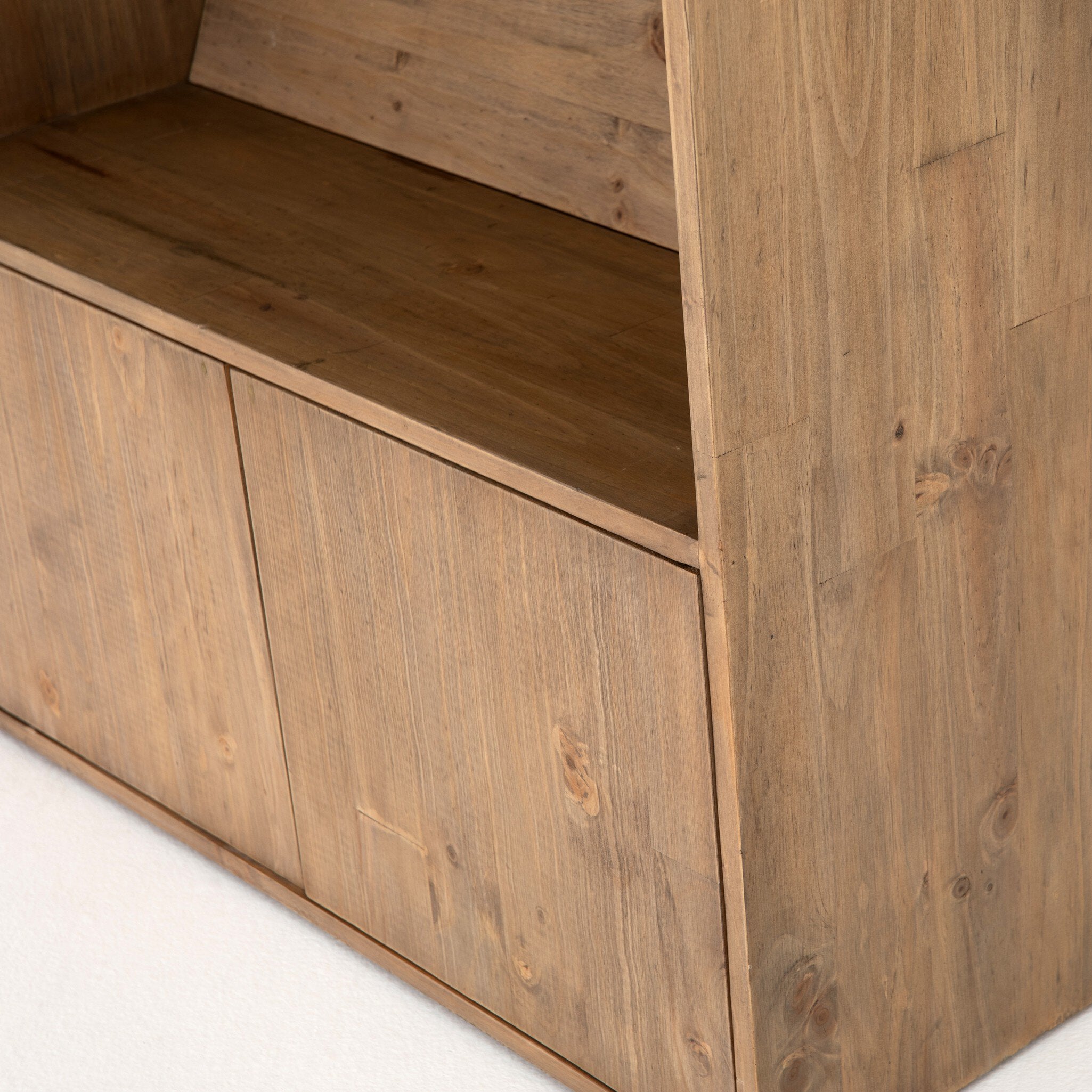 Bane Bookshelf - Smoked Pine