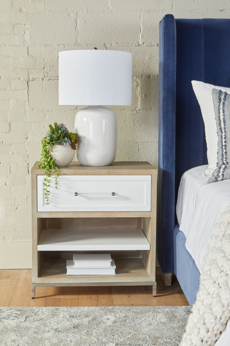 Wrenn 1-Drawer Nightstand | Natural Gray Acacia
