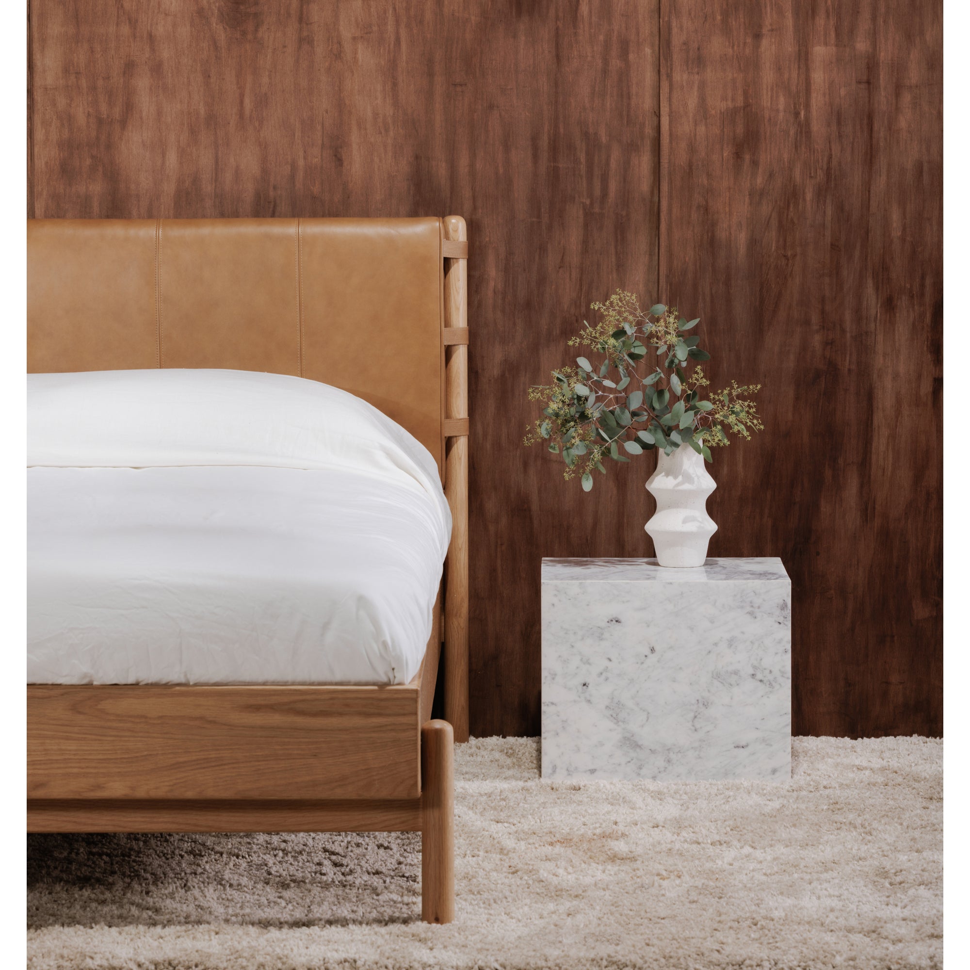Colby Queen Bed Brown
