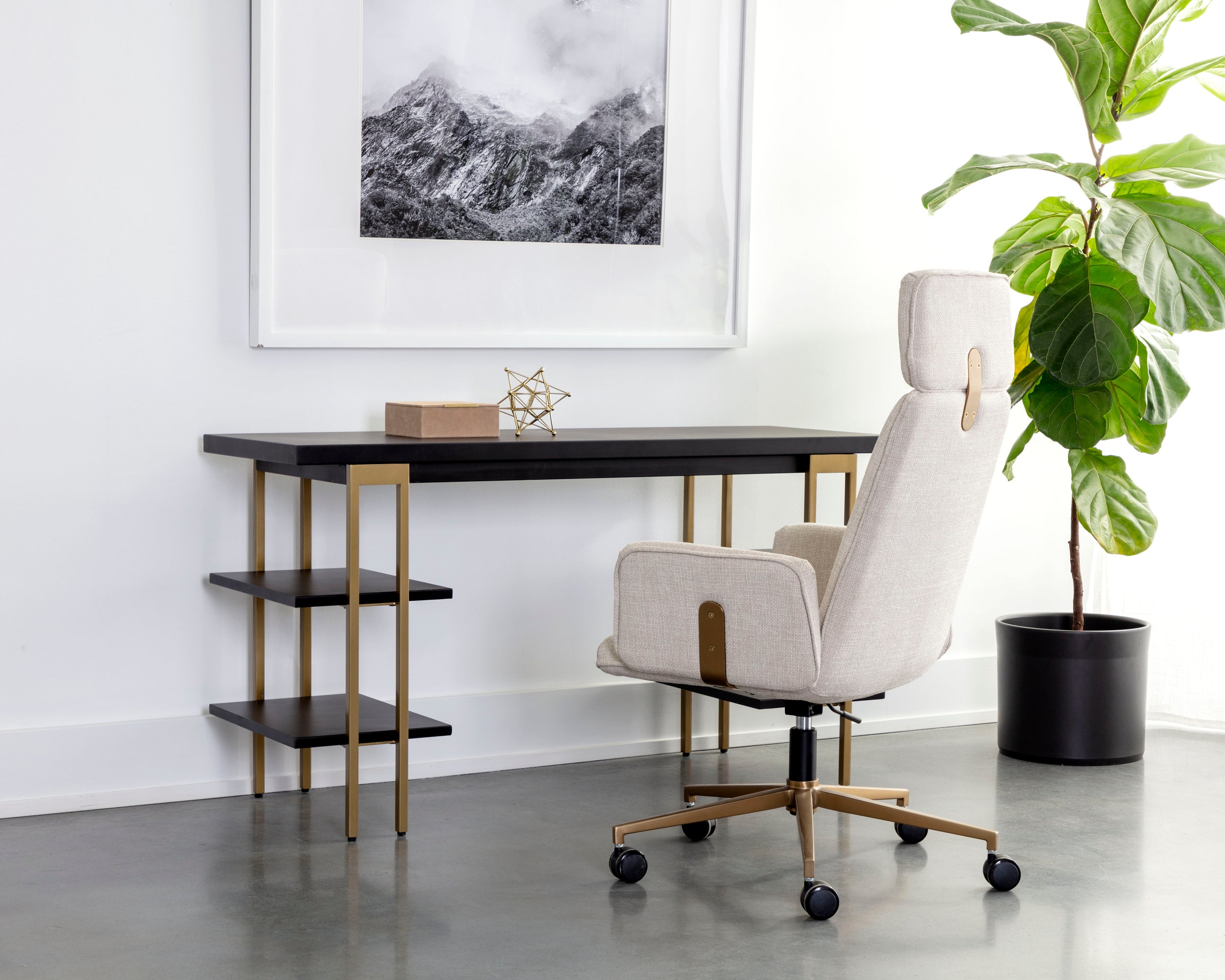 Levigne Desk