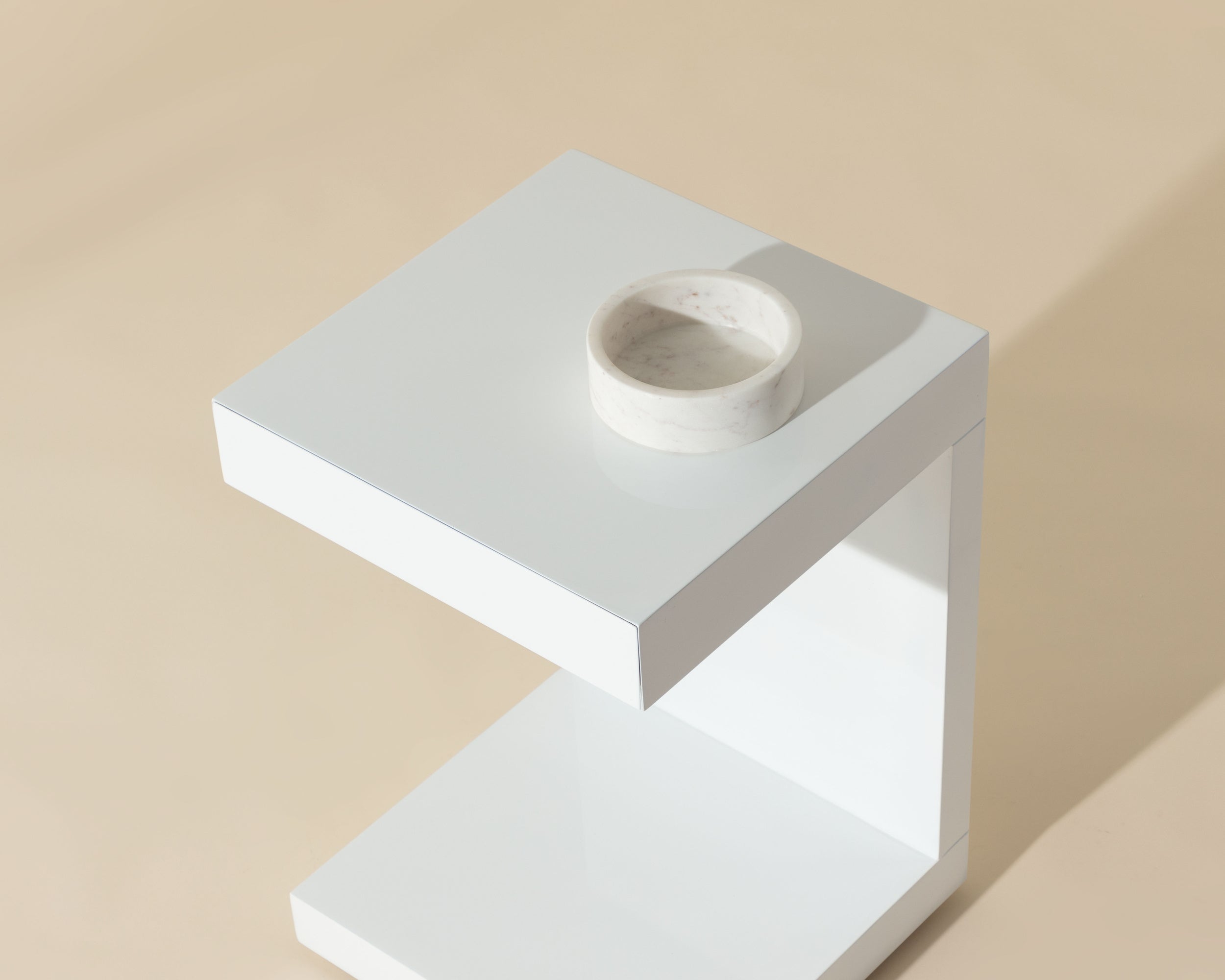 Bachelor End Table - High Gloss White